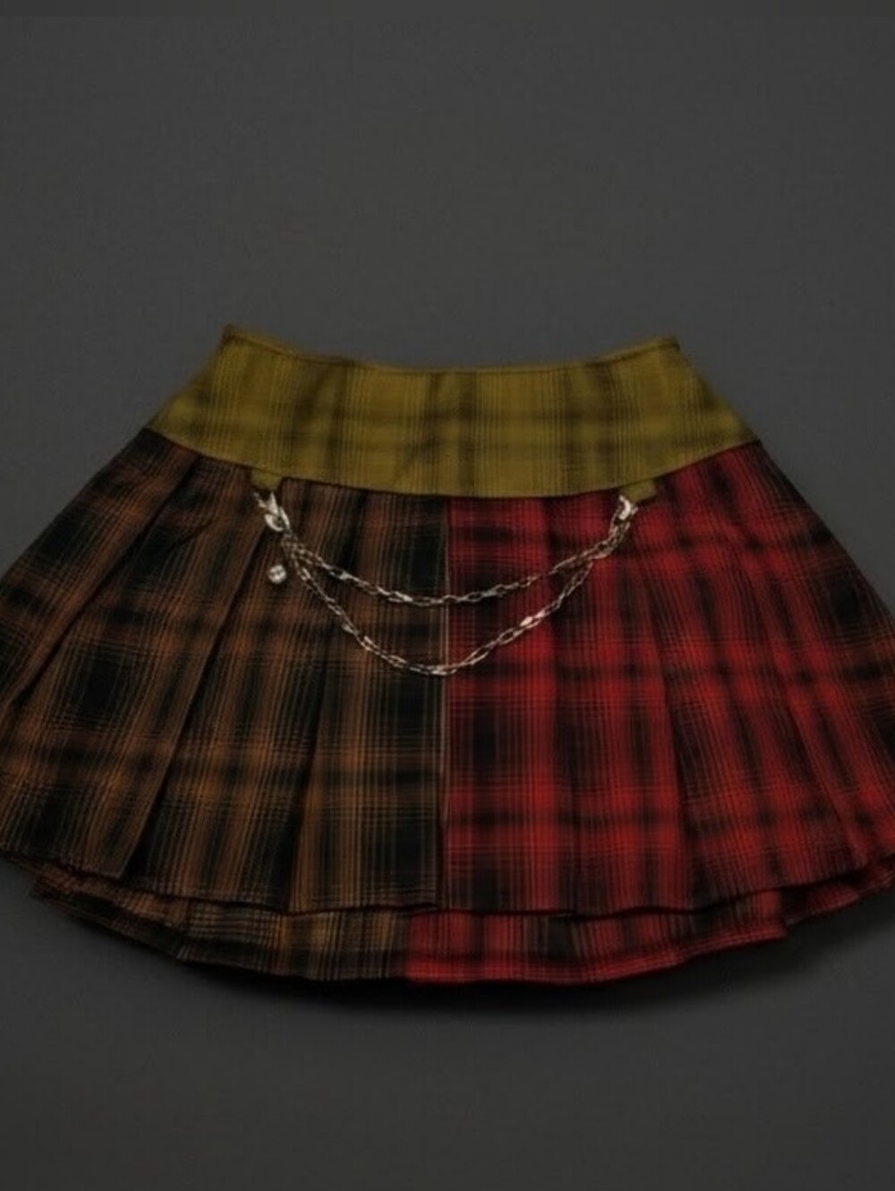 SOCIAL COLLISION Plaid Mini Skirt with Chain Detail - Red/Olive